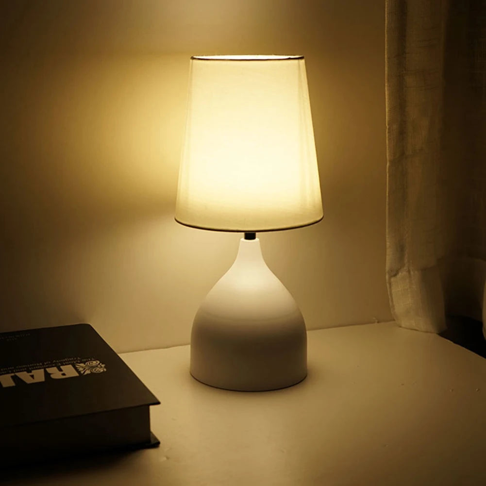 Modern LED Table Lamp Bedroom Bedside Touch Switch Fimmable Lamp Living Room Modern Desk Study Night Light Home Decor